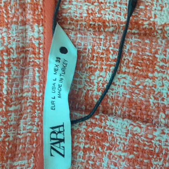 NWOT Zara Mini Skirt - Picture 3 of 5